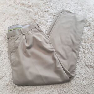 𝅺louis Raphael Khaki golf pants size 40x32